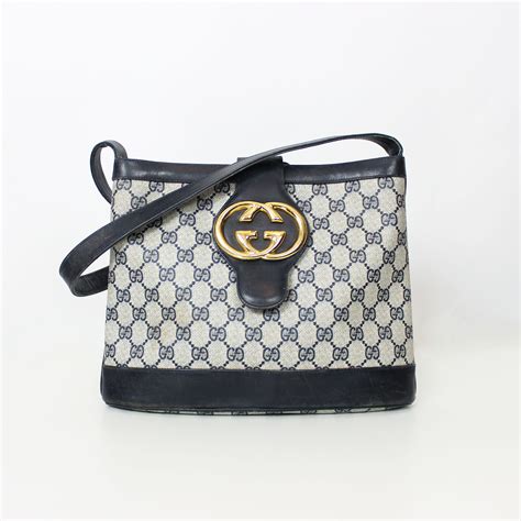 gucci a cerignola rivenditore|gucci bag logo.